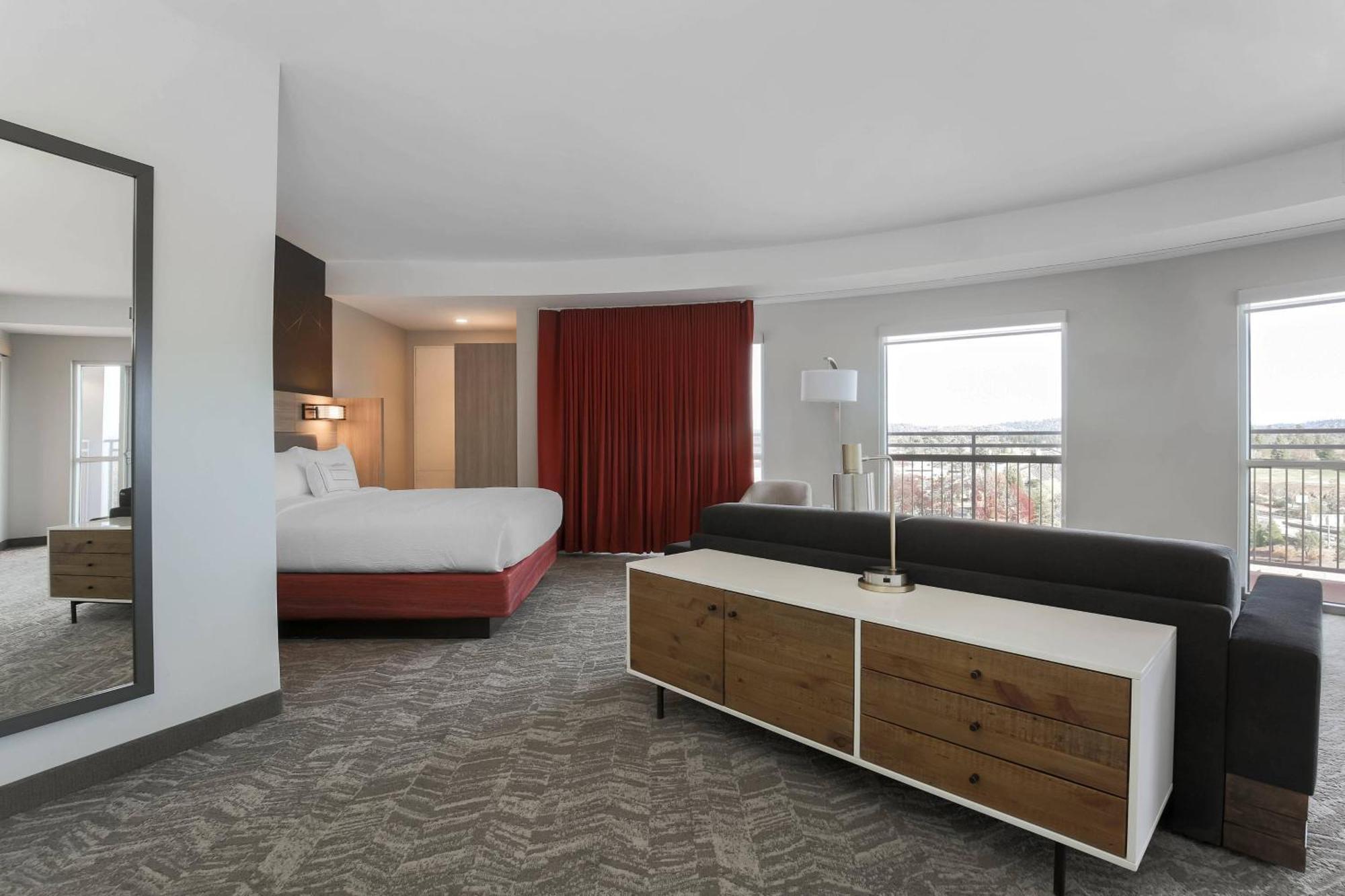 Hotel Vista Sierra Оберн Экстерьер фото